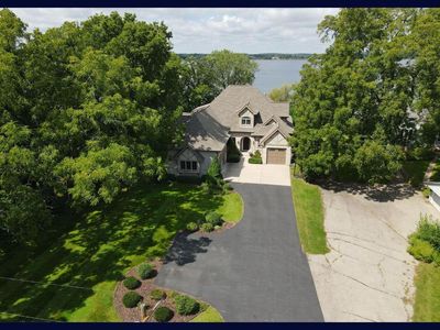 705 South Ferry DRIVE, Lake Mills, WI, 53551
