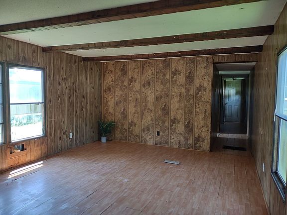 5th image of 1067 County Road 467 #118