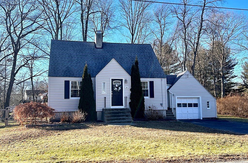 24 Edgewood Rd, Shrewsbury, MA 01545 Zillow