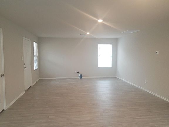 2nd image of 13515 Arroyo Seco