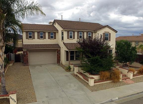 2nd image of 36834 Doreen Dr