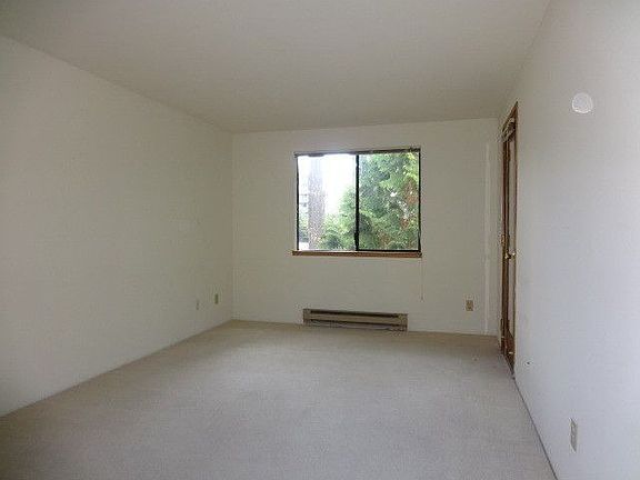 5th image of 710 N 160th St APT B316