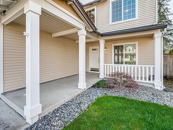 4th image of 1708 E 1st Way
