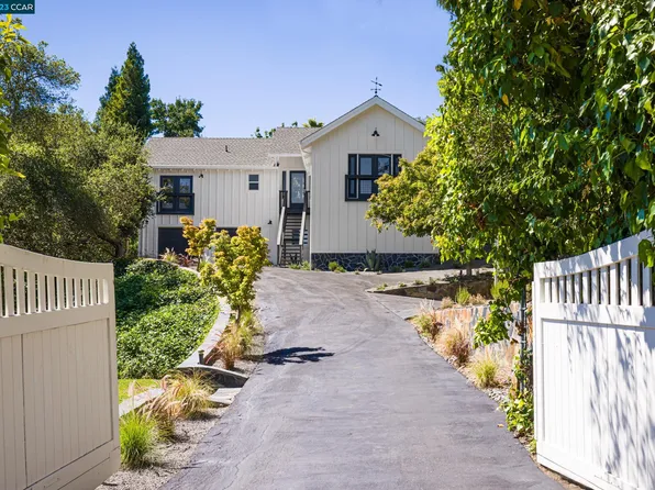 11 El Gavilan Rd, Orinda, CA 94563