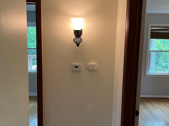 Hallway to 1st floor bedrooms and bath.