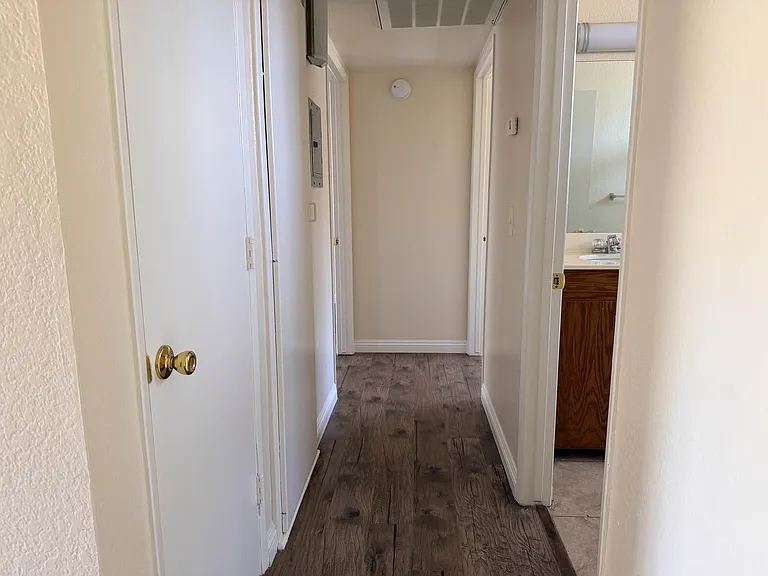 25880 Dartmouth St #T — Photo 5