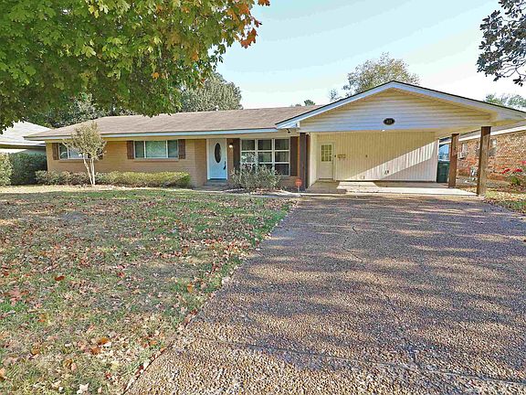 2nd image of 802 Erin Ave