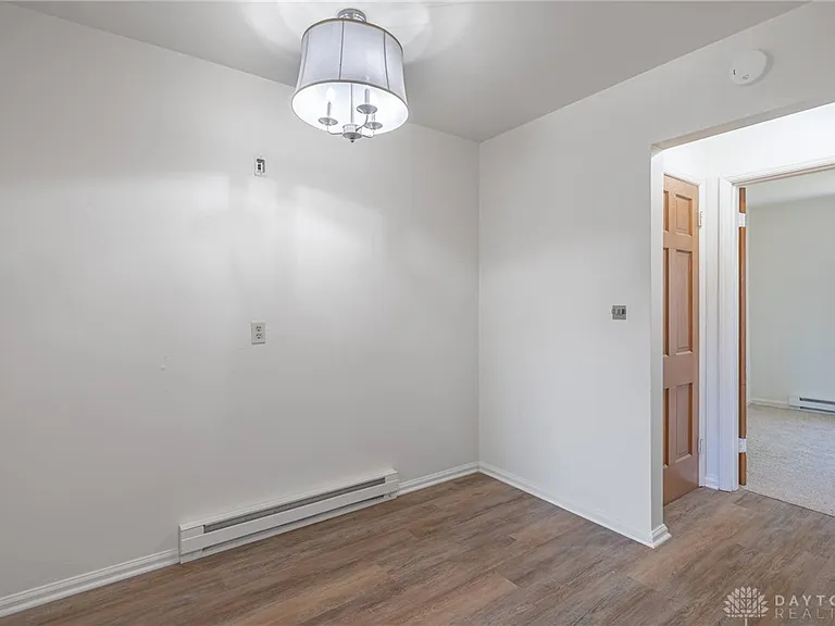 1588 Glenbeck Ave #C — Photo 7
