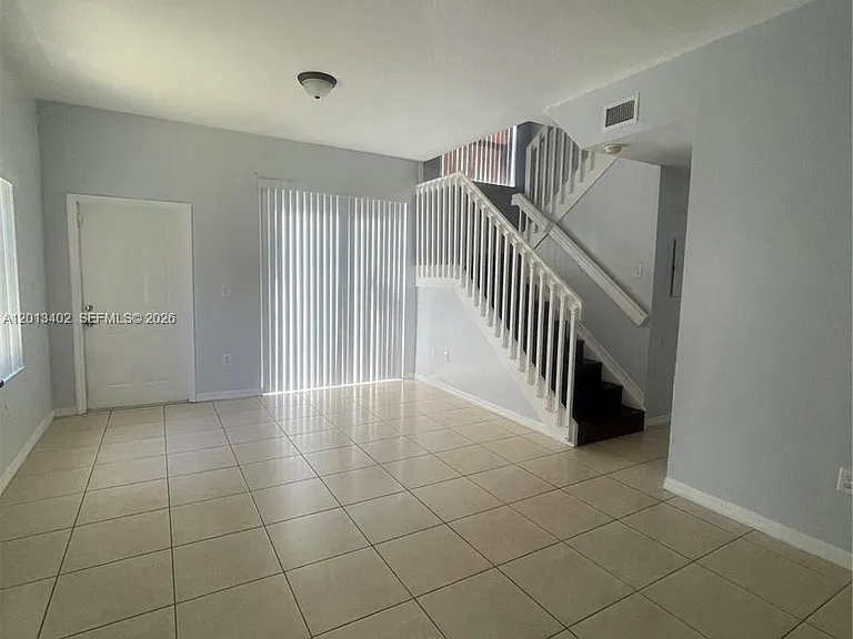 10666 SW 7th St #2106 — Photo 4
