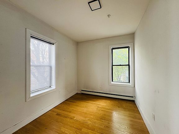 4th image of 70 Lexington Ave #8E