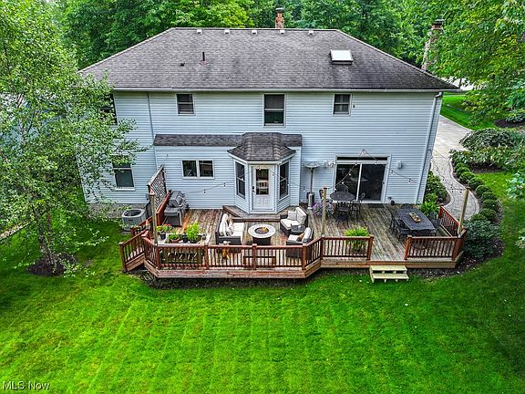 2nd image of 9414 Sherwood Trl