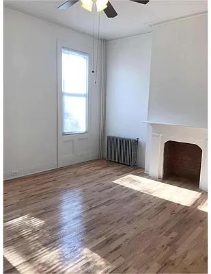 Rented by MCR Realty | media 15