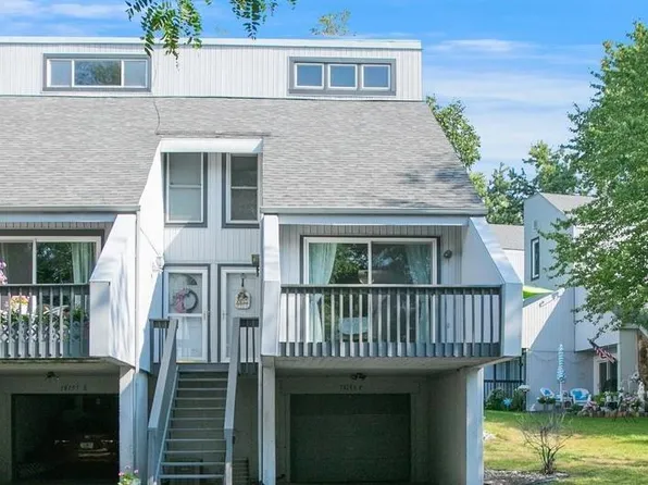 18155 Stoneridge St APT F, South Bend, IN 46637