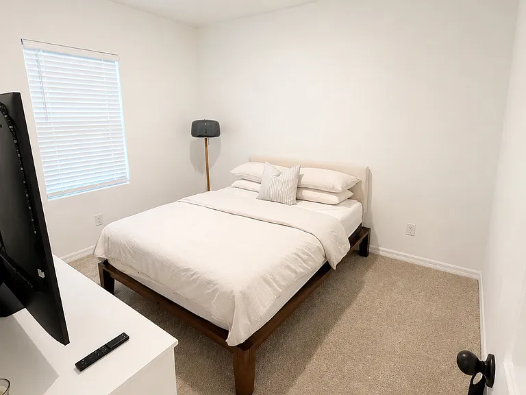 5728 Haystack Dr — Photo 5