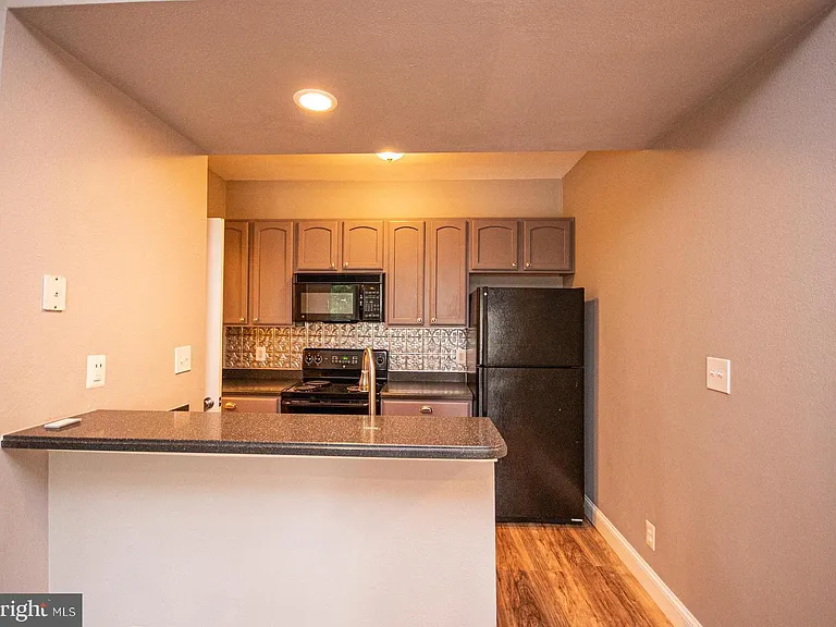 3920 Penderview Dr #324 — Photo 26
