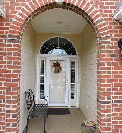 Exterior Front Entryway