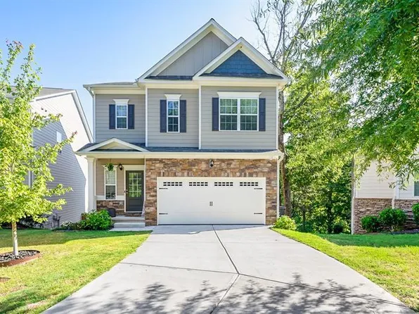 137 Cessna Dr, Canton, GA 30114