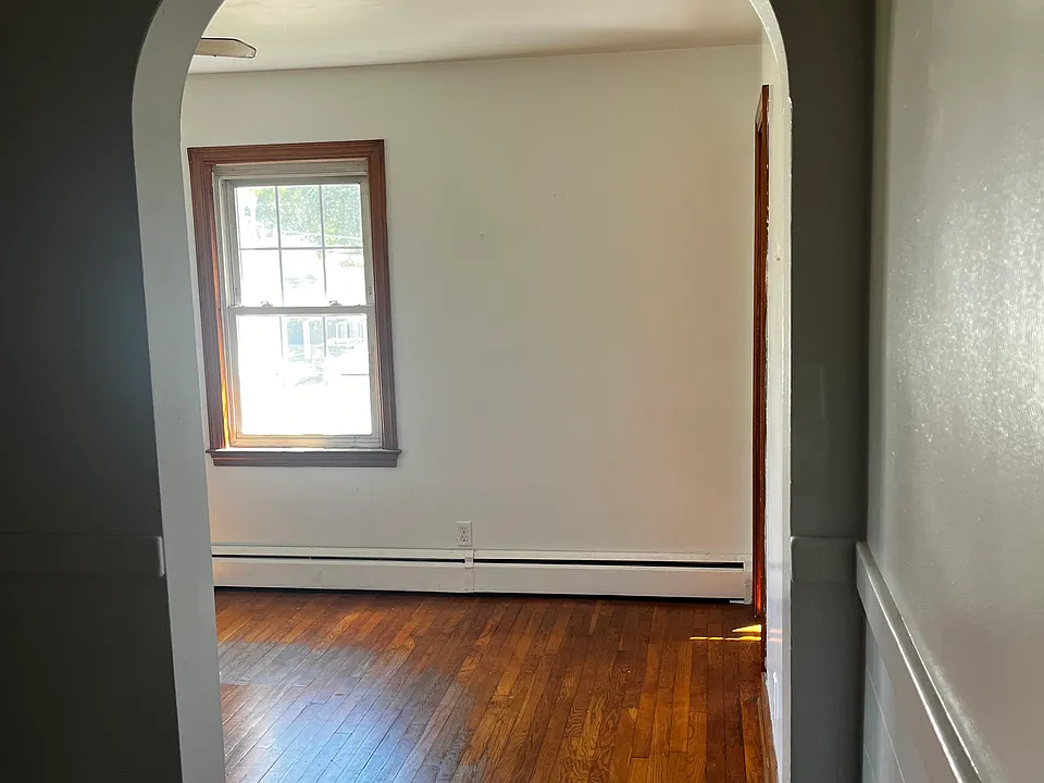 15 Liberty St #2