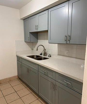 3rd image of 115 W Esplanade Ave APT 8