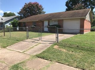 1208 N 9th St, Waco, TX 76707