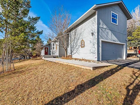 3rd image of 311 Hillcrest Drive