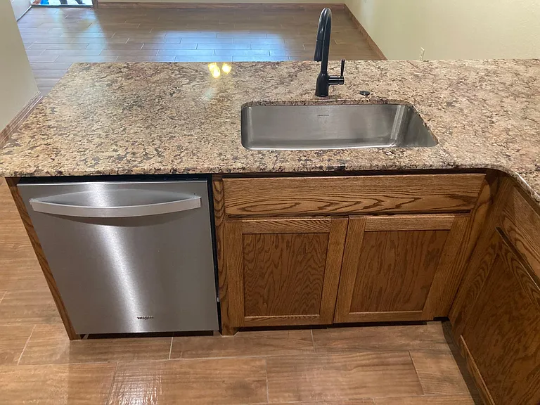 715 N Vinita Ave #715 — Photo 3