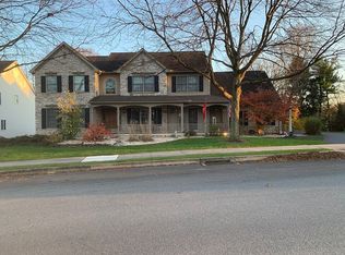 222 E 4th Ave, Lititz, PA 17543