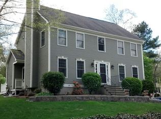 16 Holbrook St, Medway, MA 02053