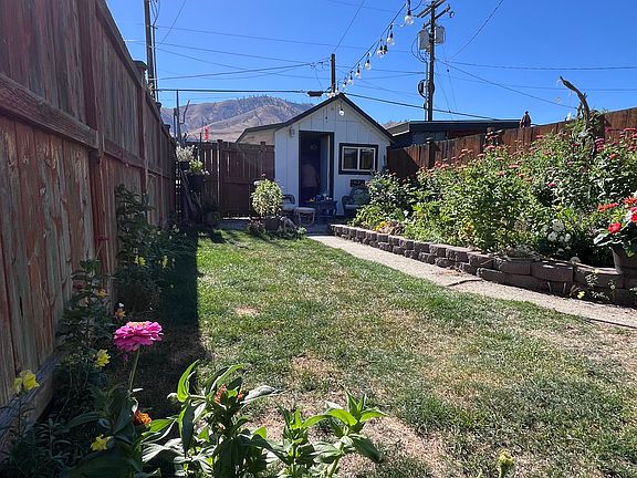3rd image of 116 E Chelan Ave #116