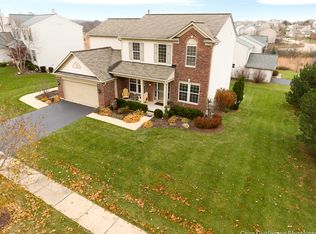 695 Huntington Blvd, Dundee, IL 60118