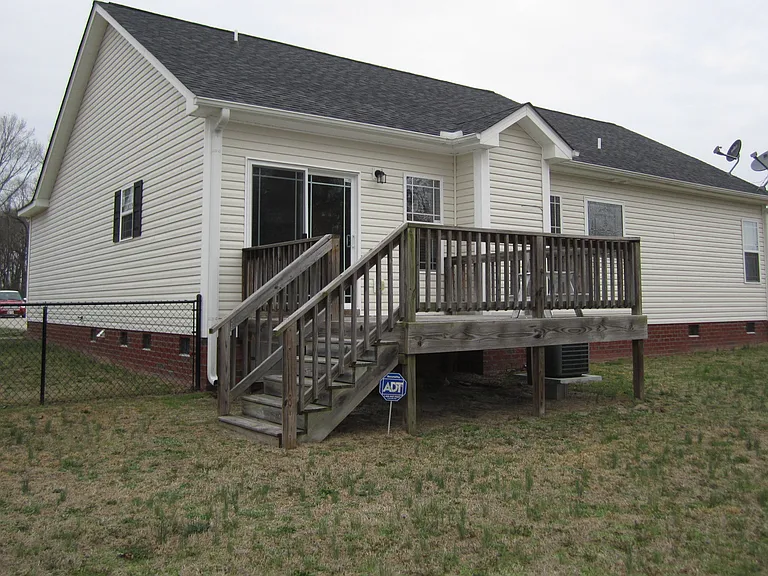 104 Second Base Ct — Photo 2