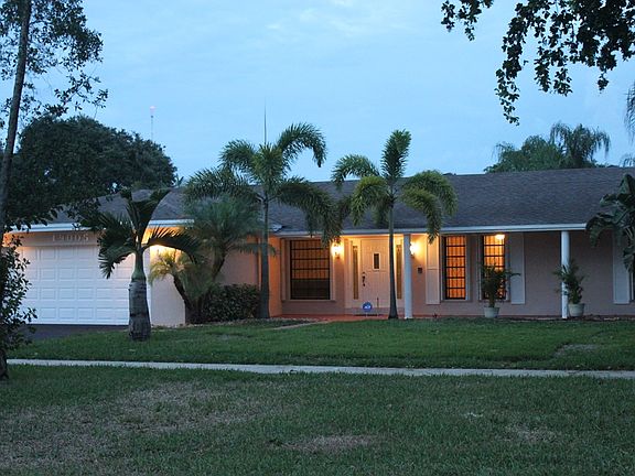 3rd image of 19005 NW 17th Ave