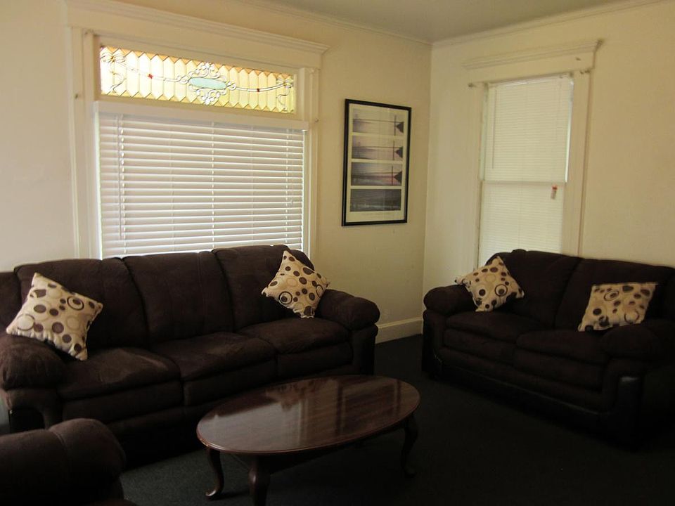 2nd image of 92 Walnut St