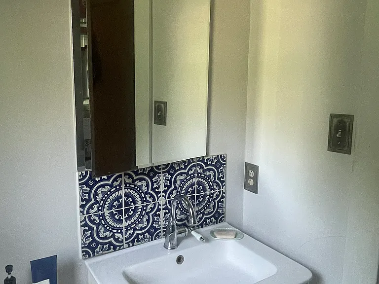 107 Park Hill Ave — Photo 10