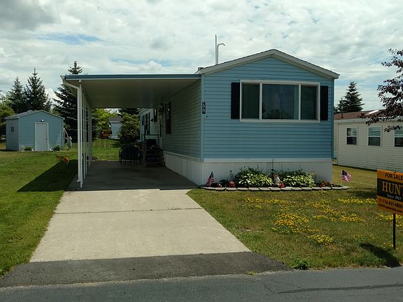 4th image of 58 Harmony Ln