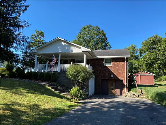 2nd image of 130 E End Rd