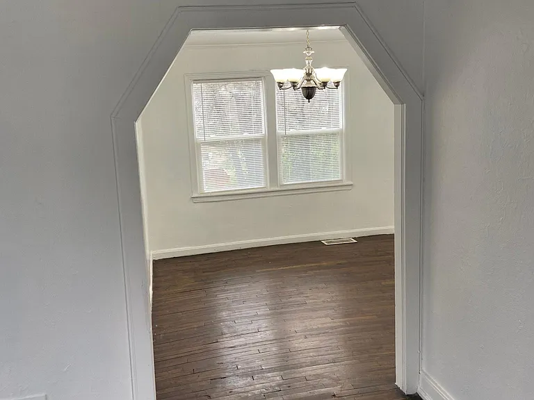7501 Brooklyn Ave — Photo 11