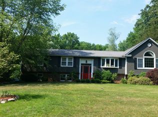 54 Gordon Ave, Bedford, NY 10506