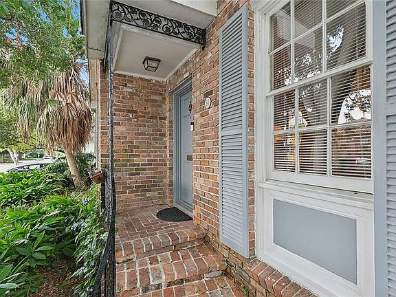 3rd image of 86 Versailles Blvd