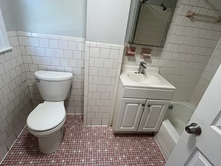 463 Woonasquatucket Ave #22 — Photo 6
