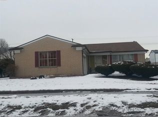 27066 Fairfax St, Southfield, MI