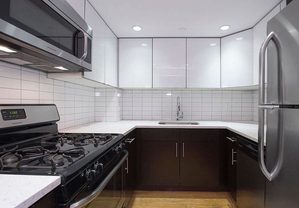 1st image of 90 Sullivan Pl #2K