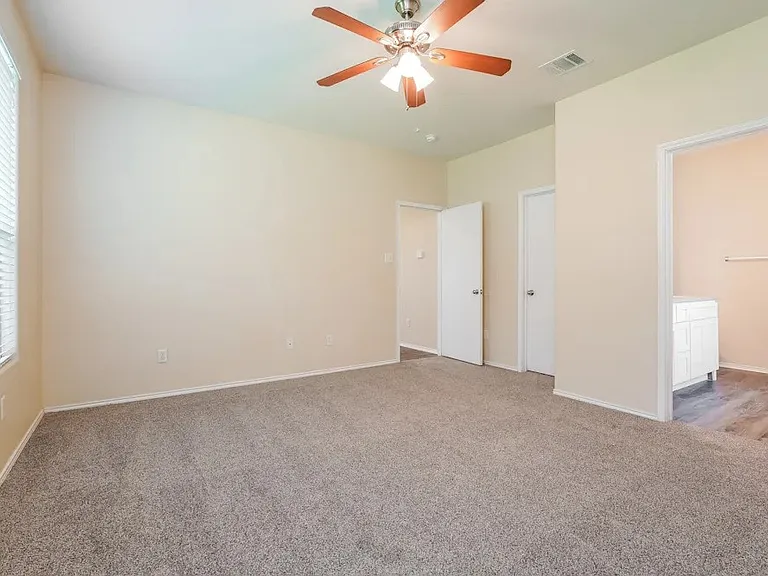 11709 Netleaf Ln — Photo 11
