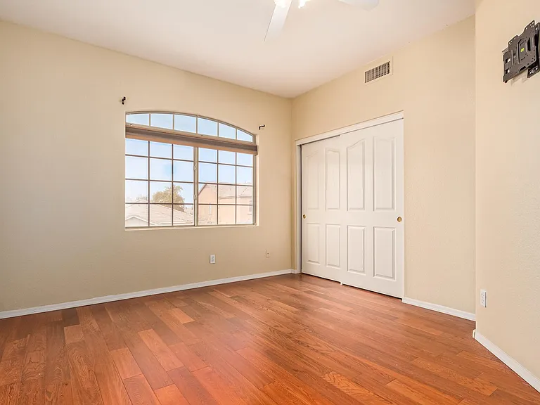25845 N 47th Pl — Photo 18