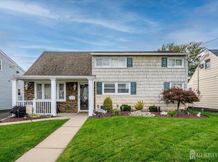 117 Hagaman St, Carteret, NJ 07008