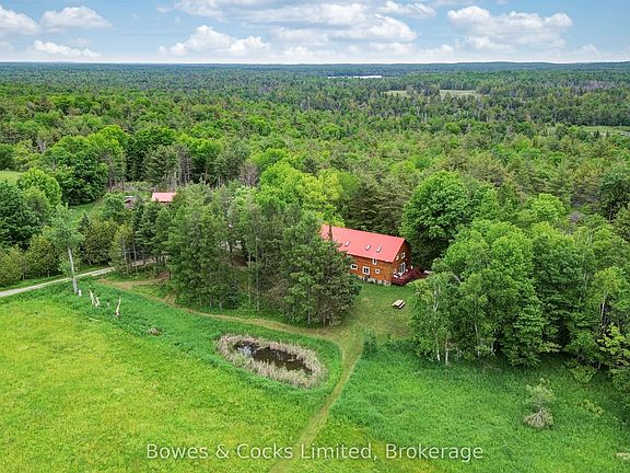 5th image of 2449 The Ridge Rd