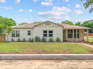 509 W Centre St, Fredericksburg, TX 78624