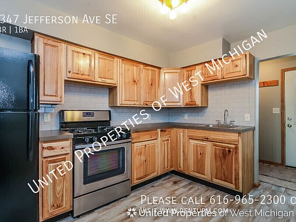 4th image of 3347 Jefferson Ave SE