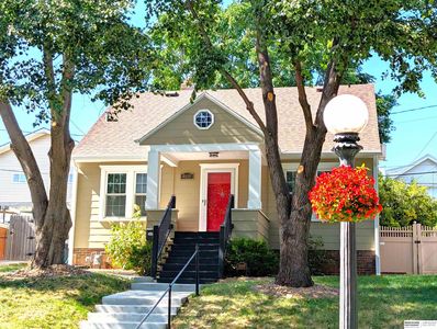 4668 Pine St, Omaha, NE, 68106