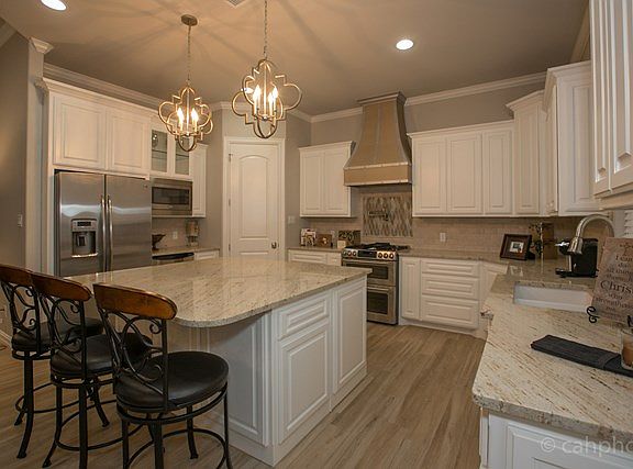 2nd image of 4303 Llano Ct